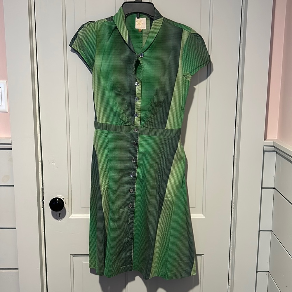 Archerie nyc size 6 green mindi dress